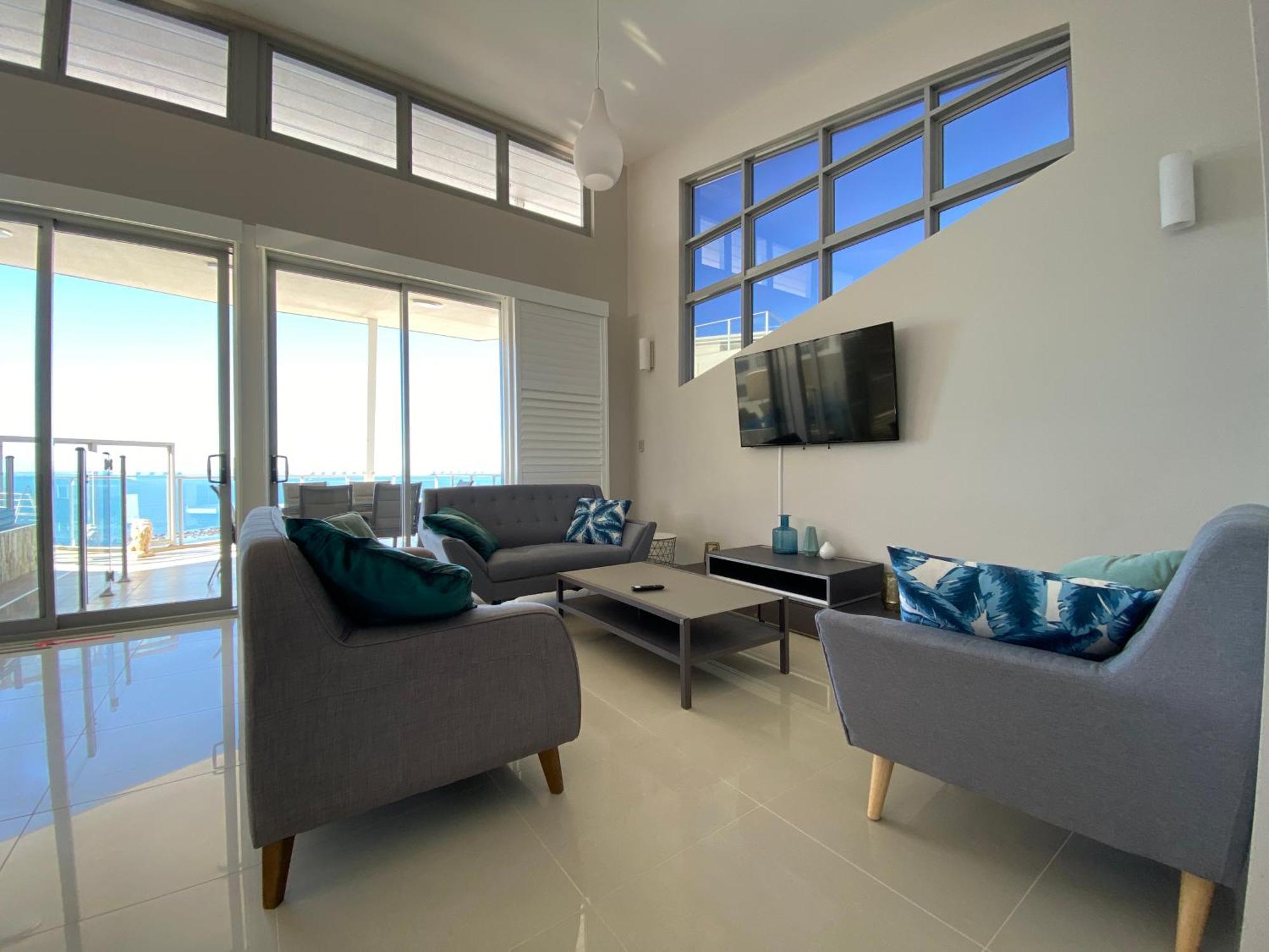 Redvue Holiday Apartments Redcliffe Exterior photo