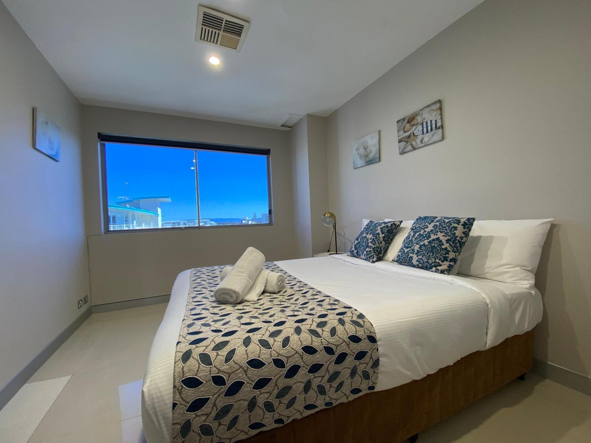 Redvue Holiday Apartments Redcliffe Exterior photo